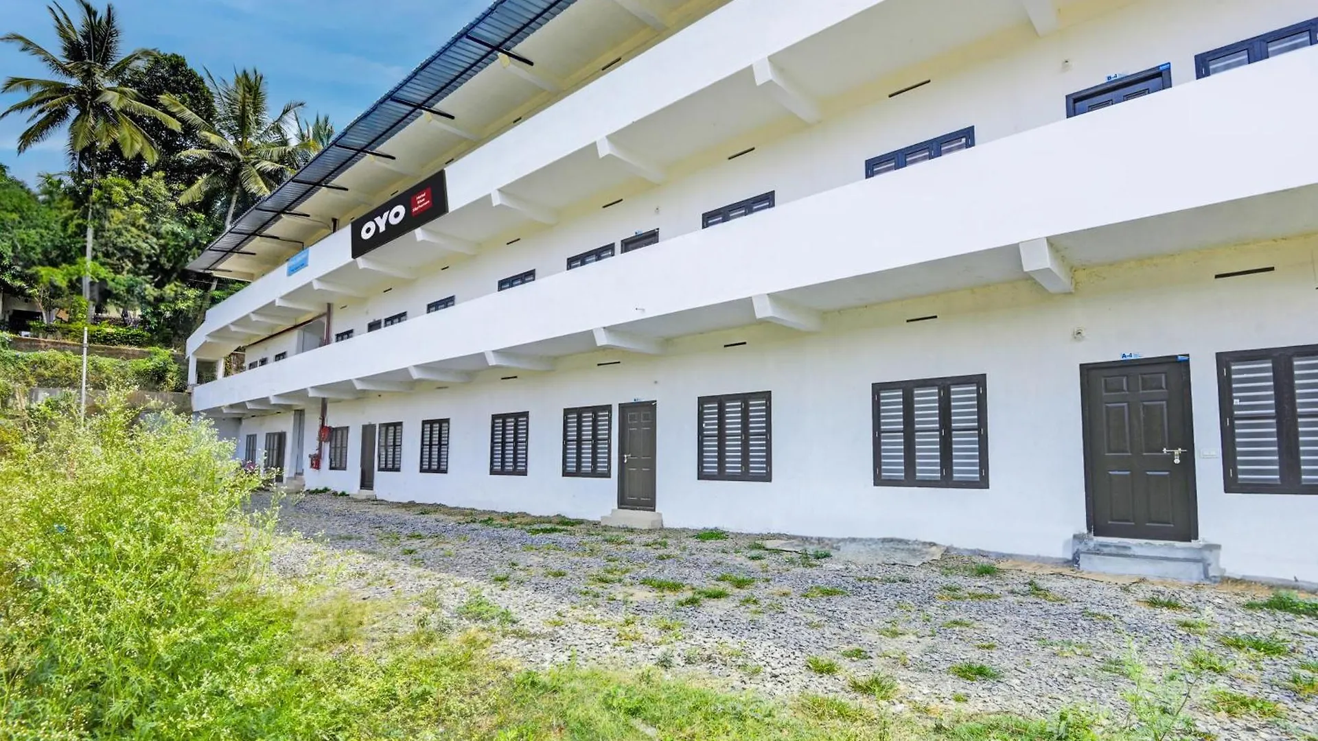 Hotel O Blue Sky Apartment Sultan Bathery