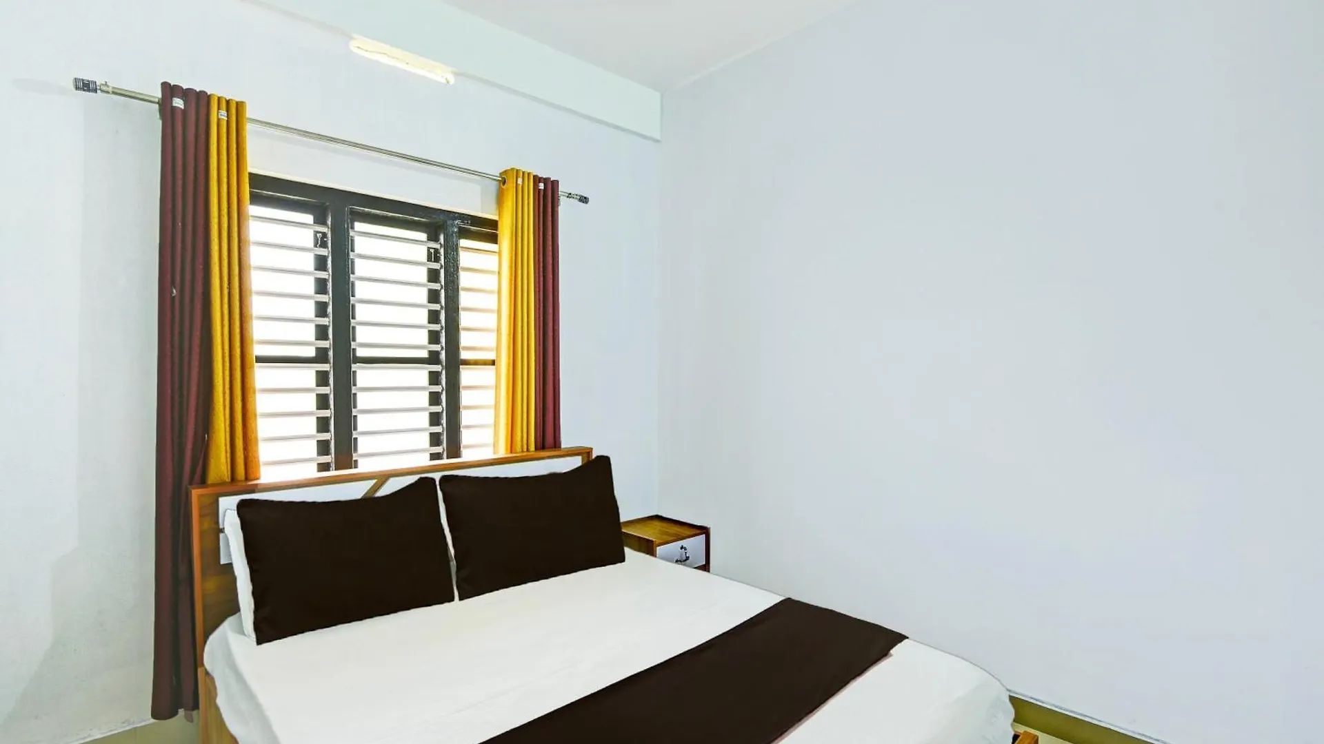 Hotel O Blue Sky Apartment Sultan Bathery